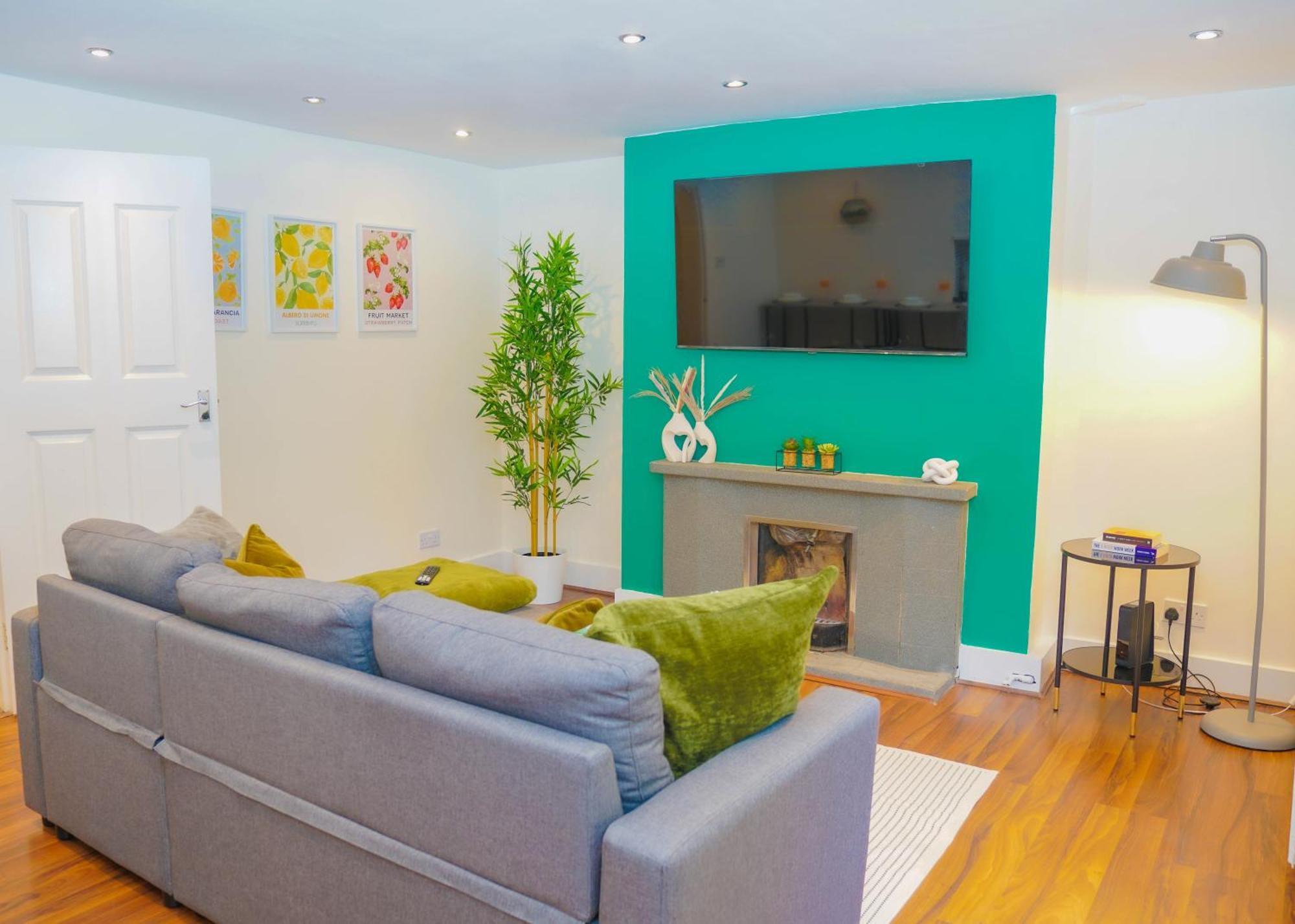 Spacious 2 Bedroom Flat For 6 With Garden Access In Brixton And Stockwell Apartment *