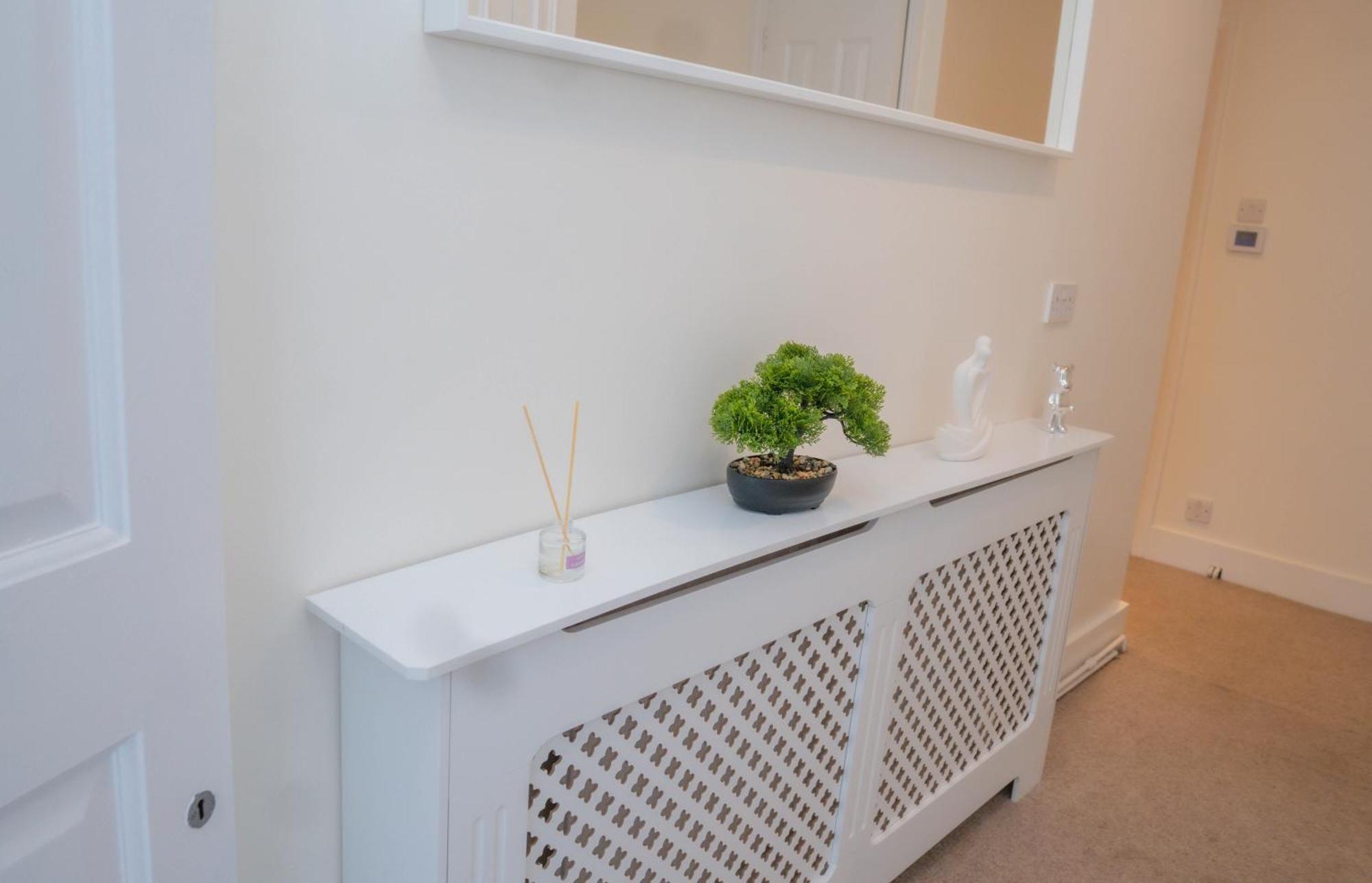 Spacious 2 Bedroom Flat For 6 With Garden Access In Brixton And Stockwell Apartment *